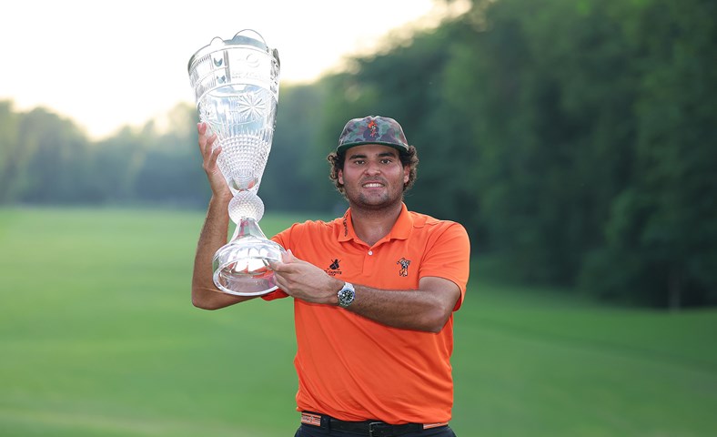 Ný spænsk golfstjarna á toppnum