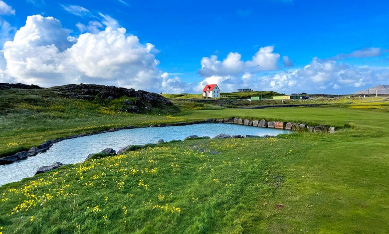 Meðlimir Golfklúbbs Grindavíkur ætla sér að halda klúbbnum á lífi